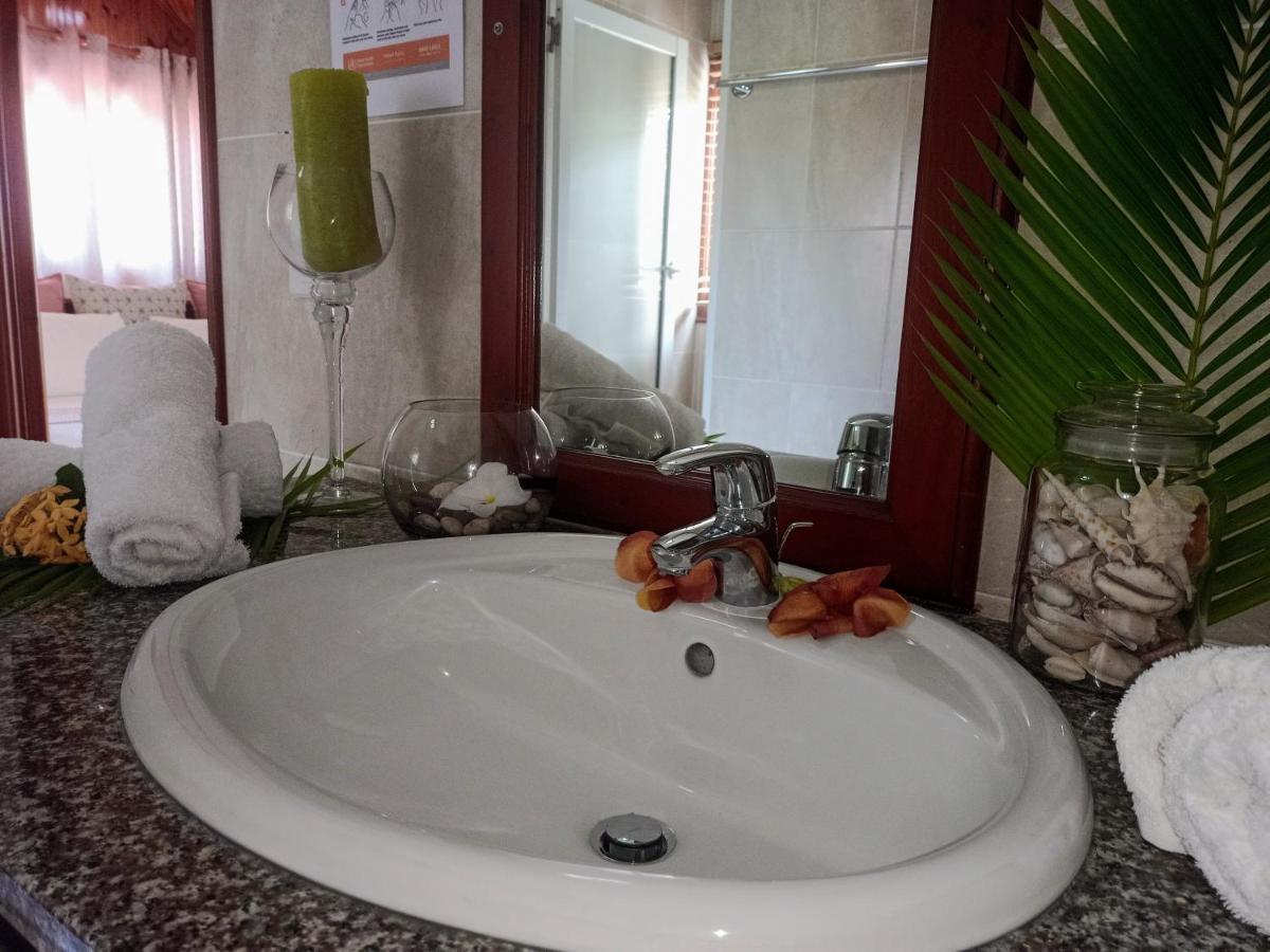 Апартаменти Badamier Self-Catering Ла-Діг Екстер'єр фото