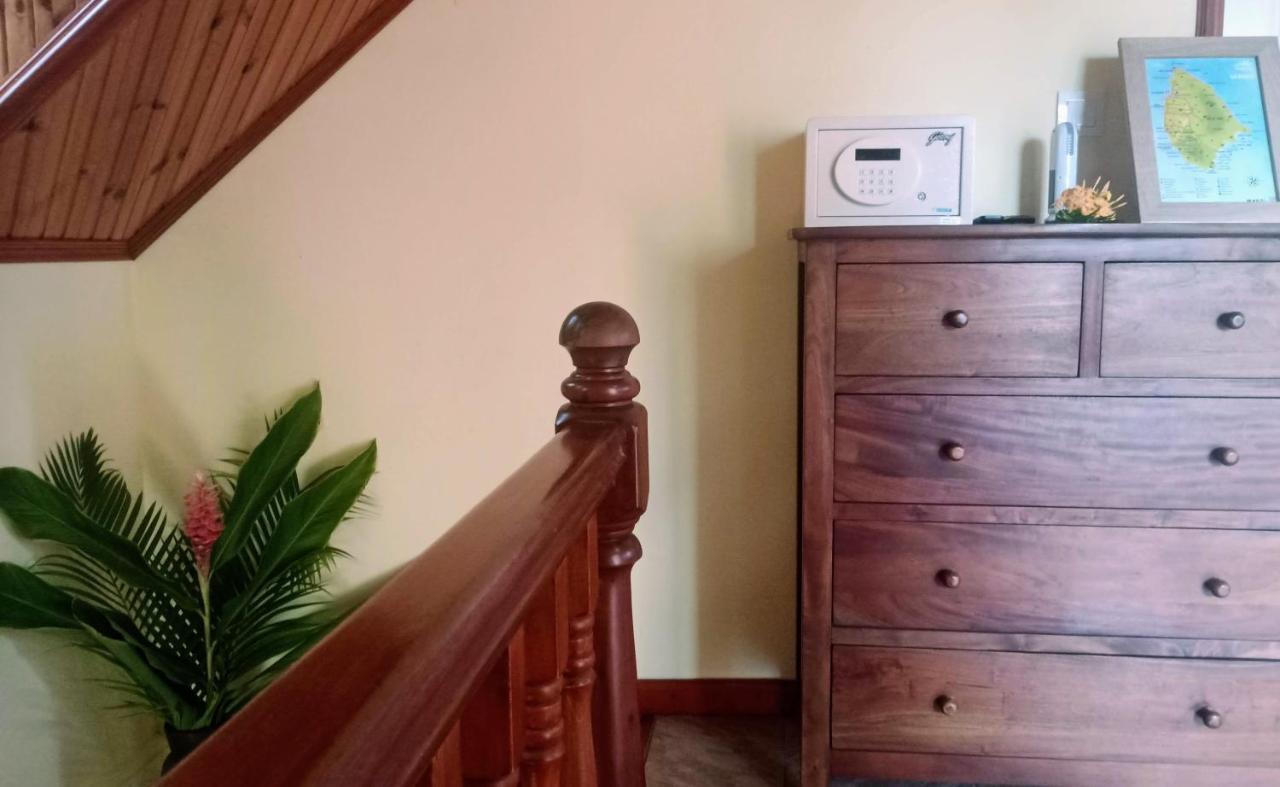 Апартаменти Badamier Self-Catering Ла-Діг Екстер'єр фото